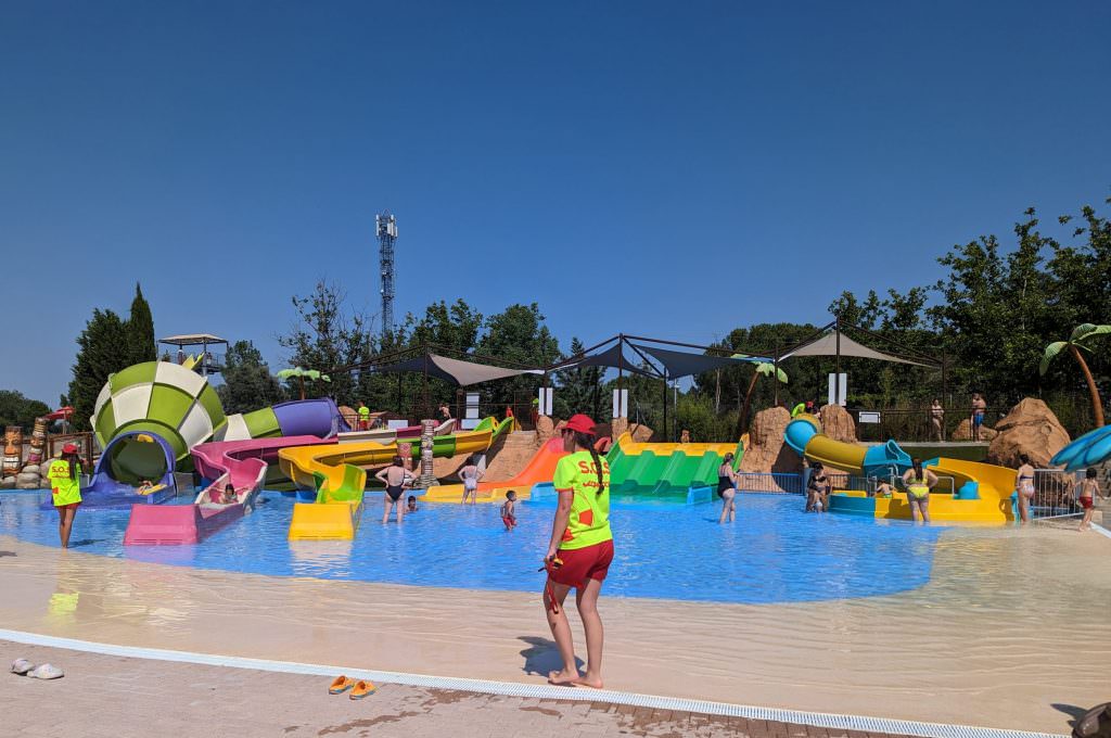 zona infantil Aquopolis