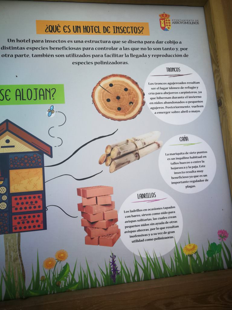 hotel insectos Senda Mágica